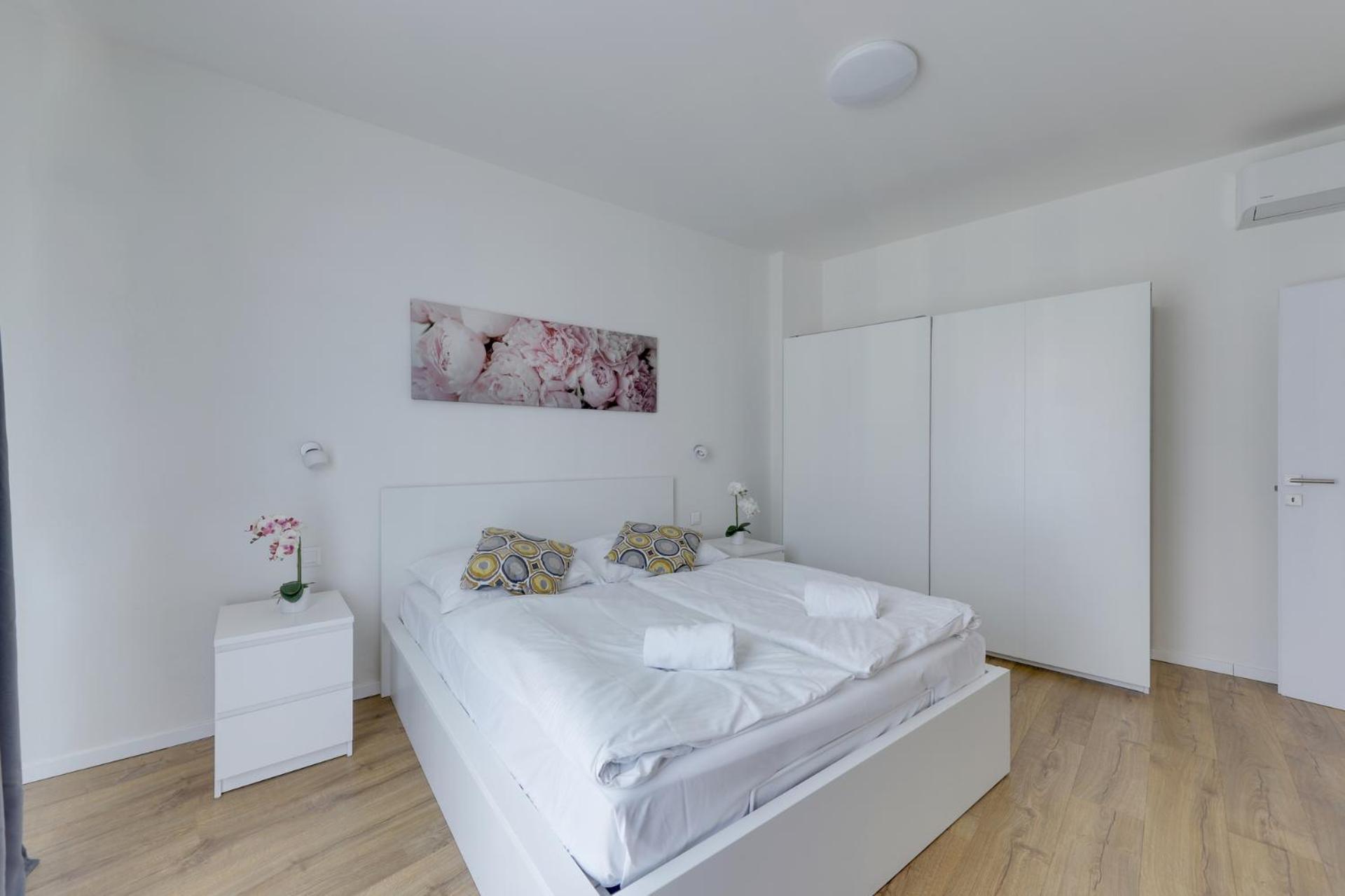 Shon Apartment Old Town براتسيلافا المظهر الخارجي الصورة