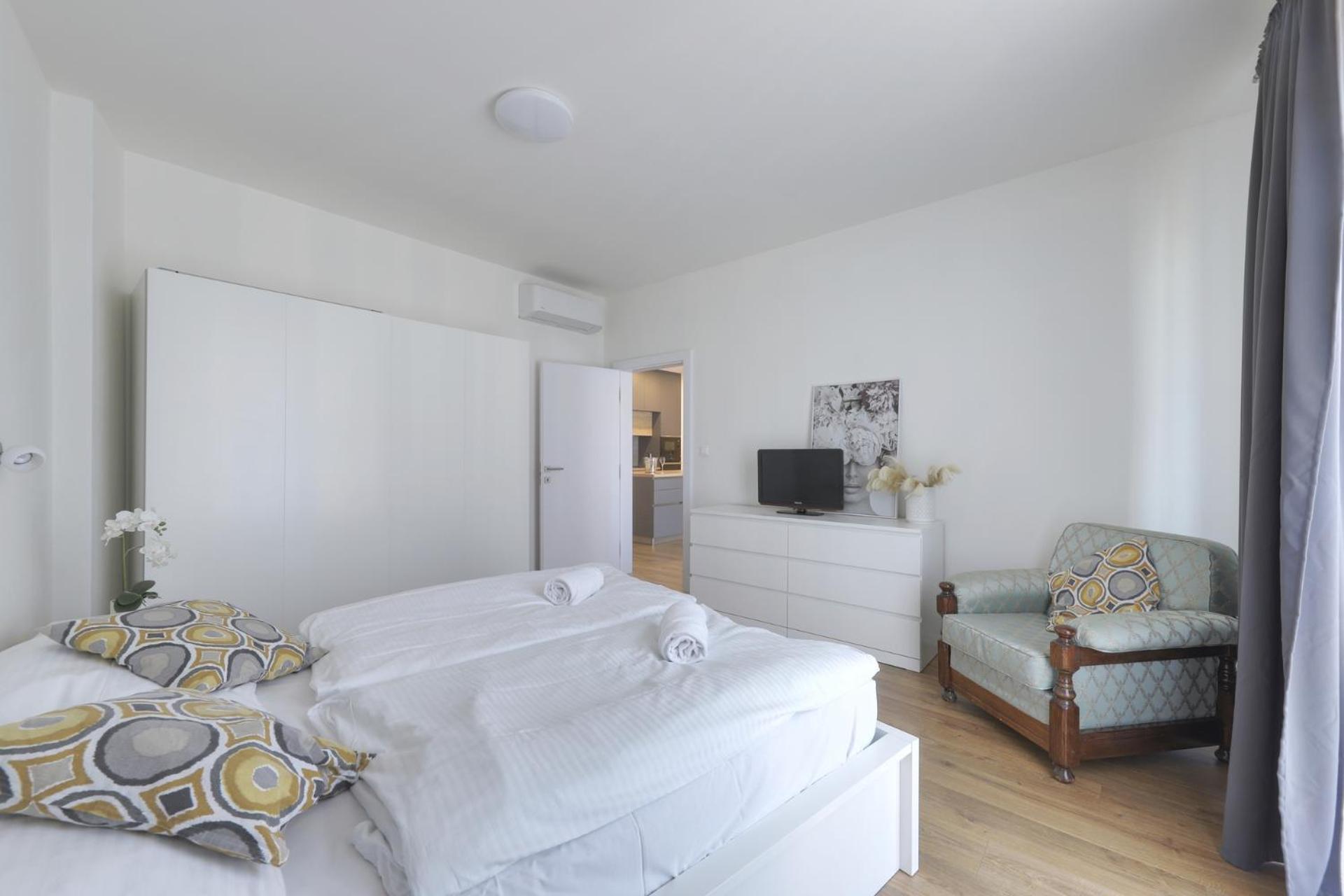Shon Apartment Old Town براتسيلافا المظهر الخارجي الصورة